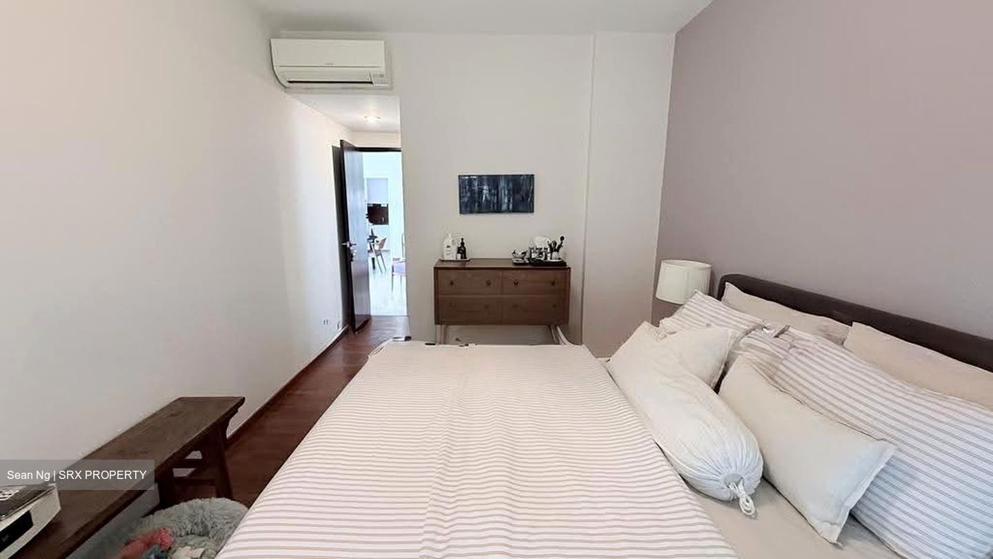 Hilltop Grove (D23), Condominium #630707671